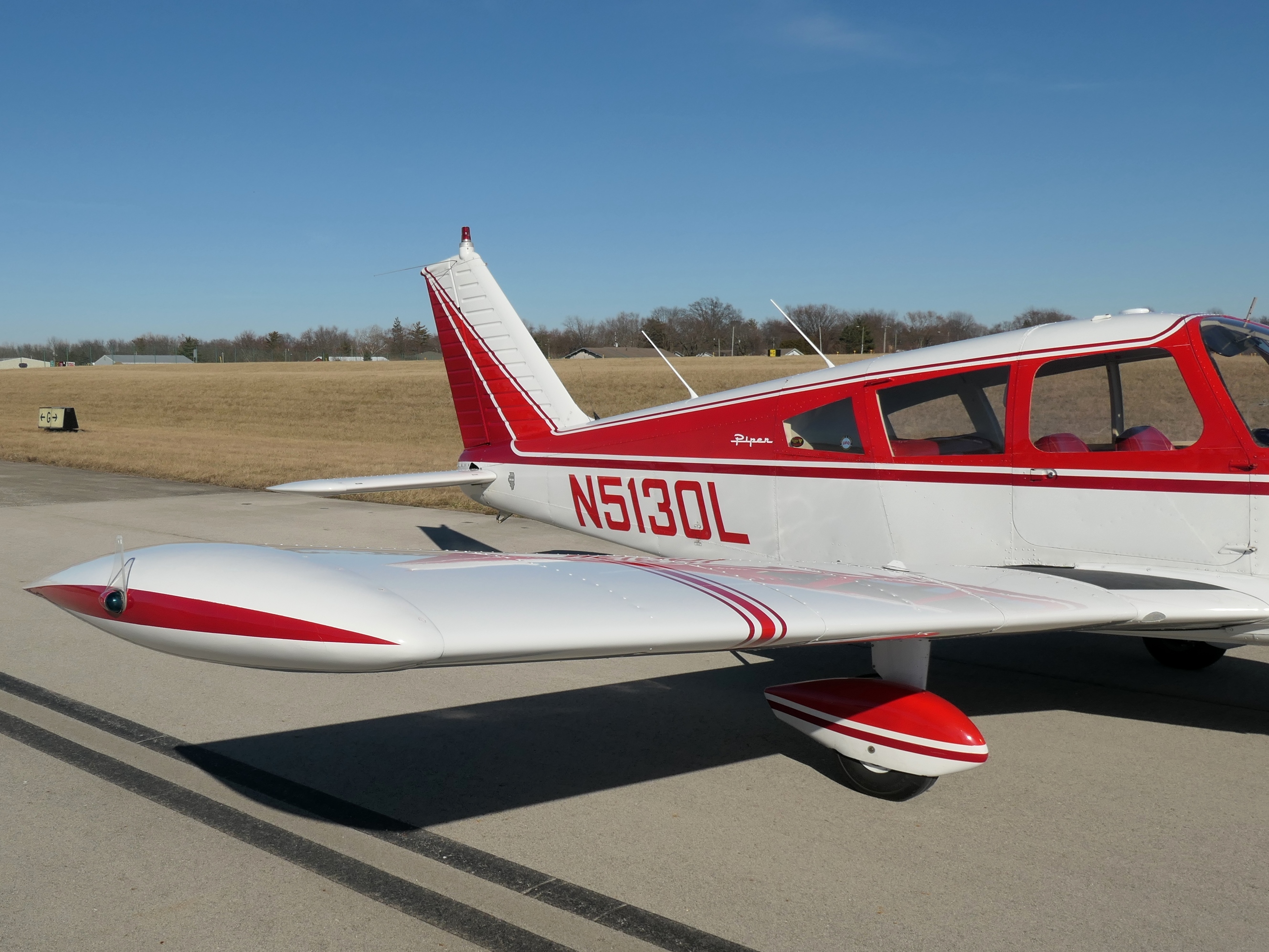 Piper Cherokee 180D - N5130L