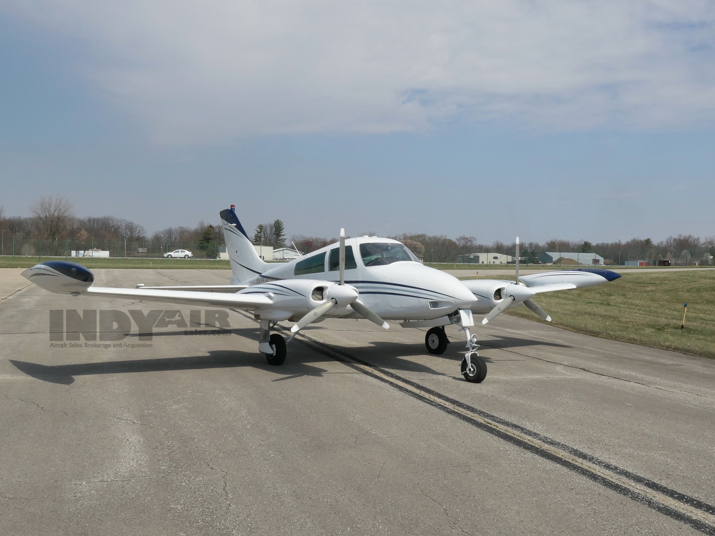 Cessna 310L - N3313X