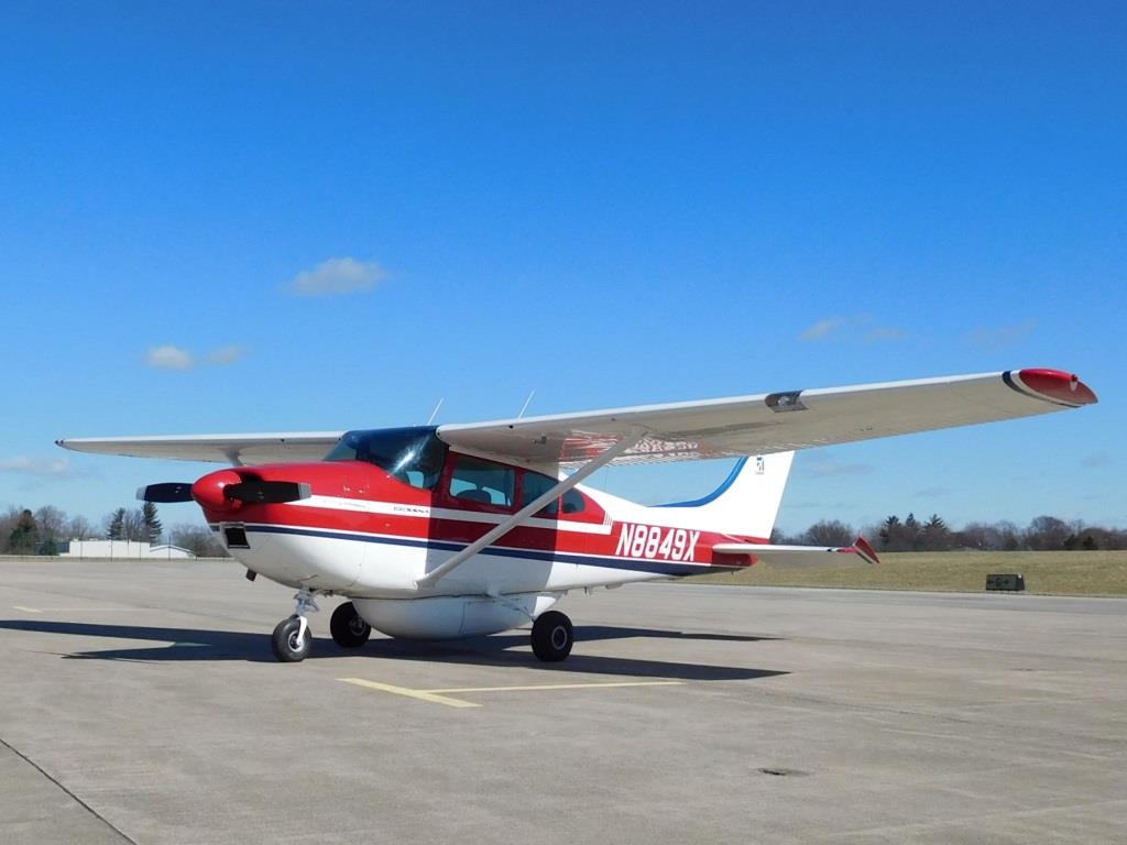 1961 Cessna 182 - N8849X