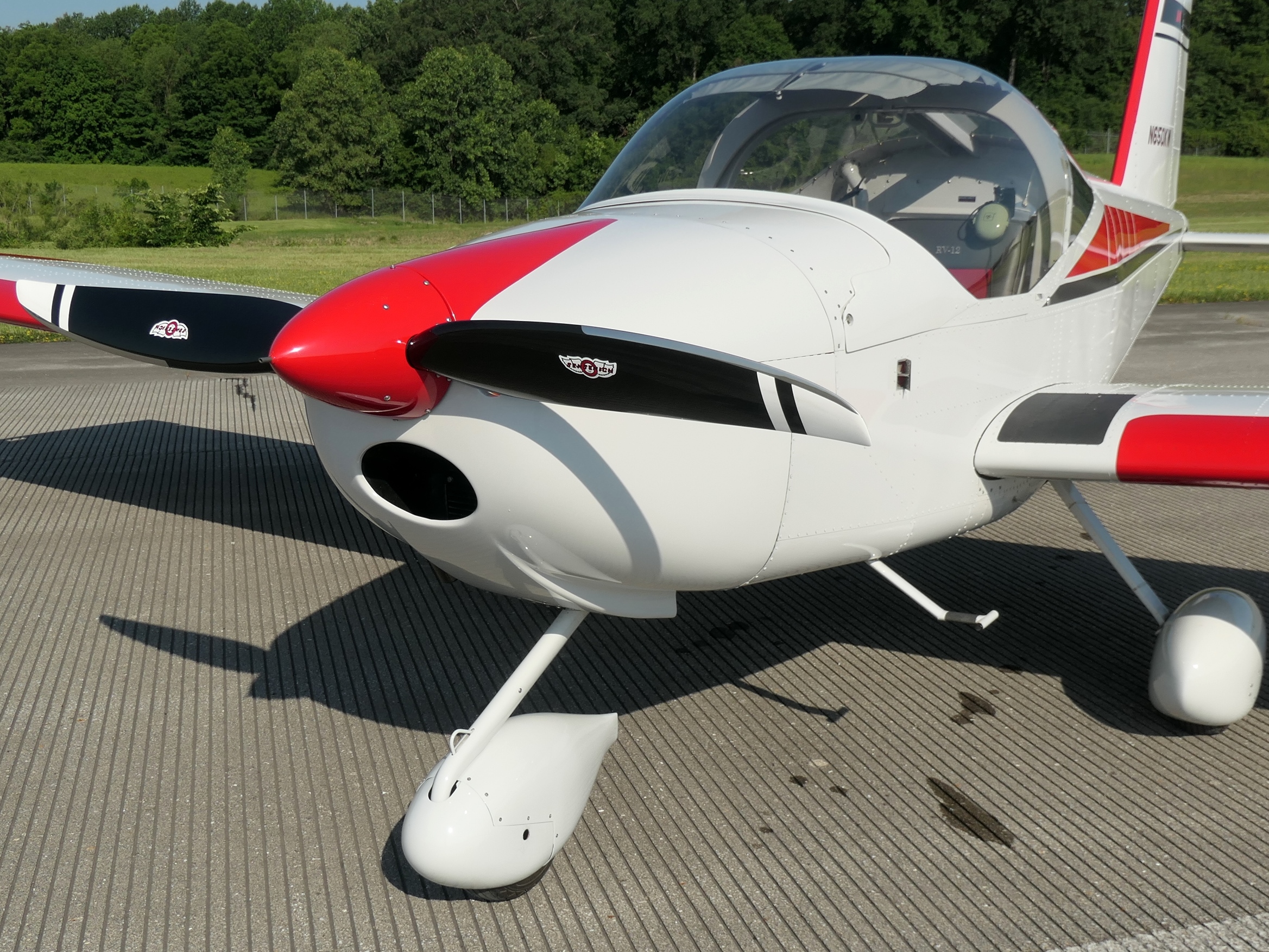 Vans RV-12 - N650KW