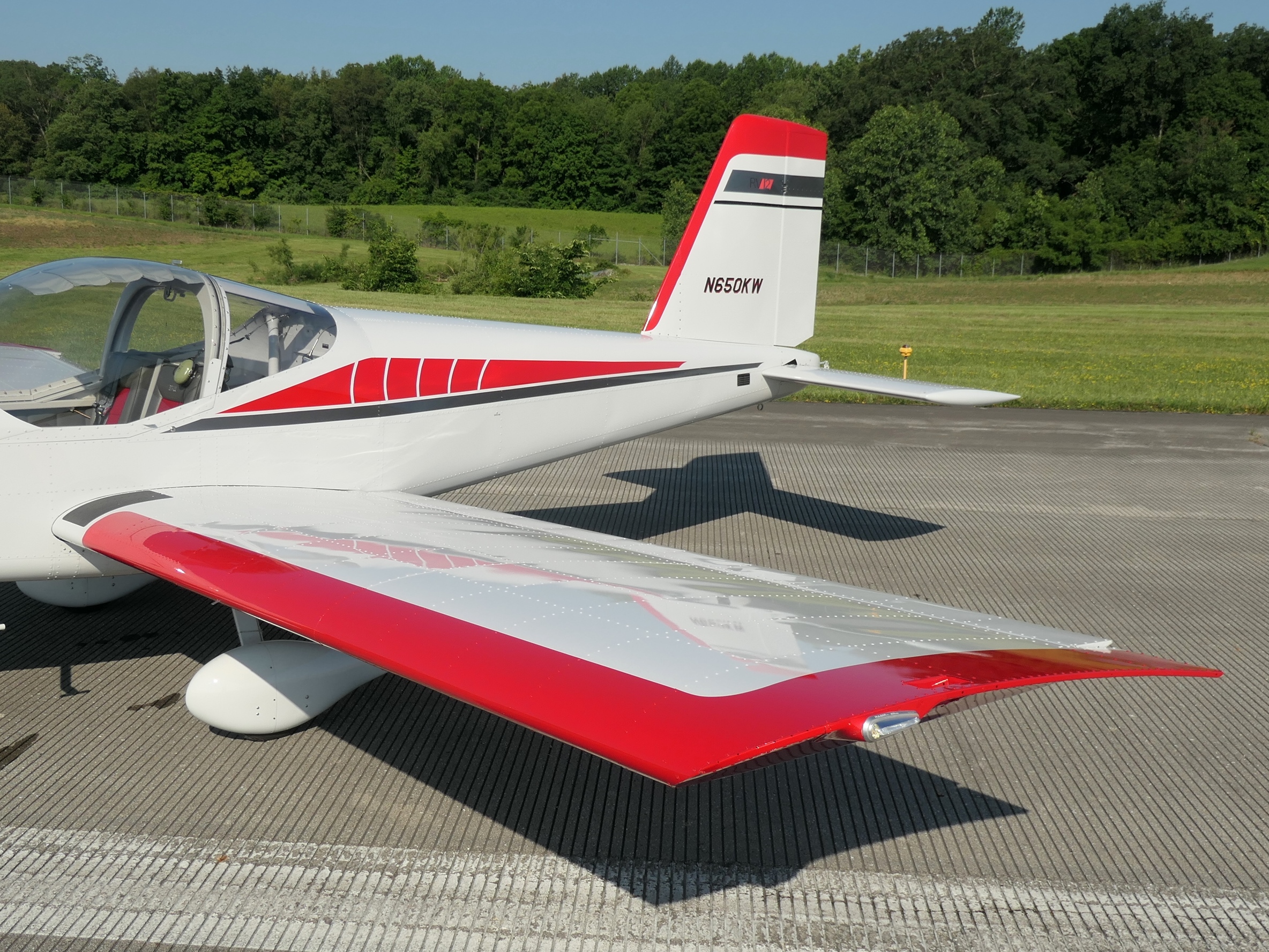 Vans RV-12 - N650KW