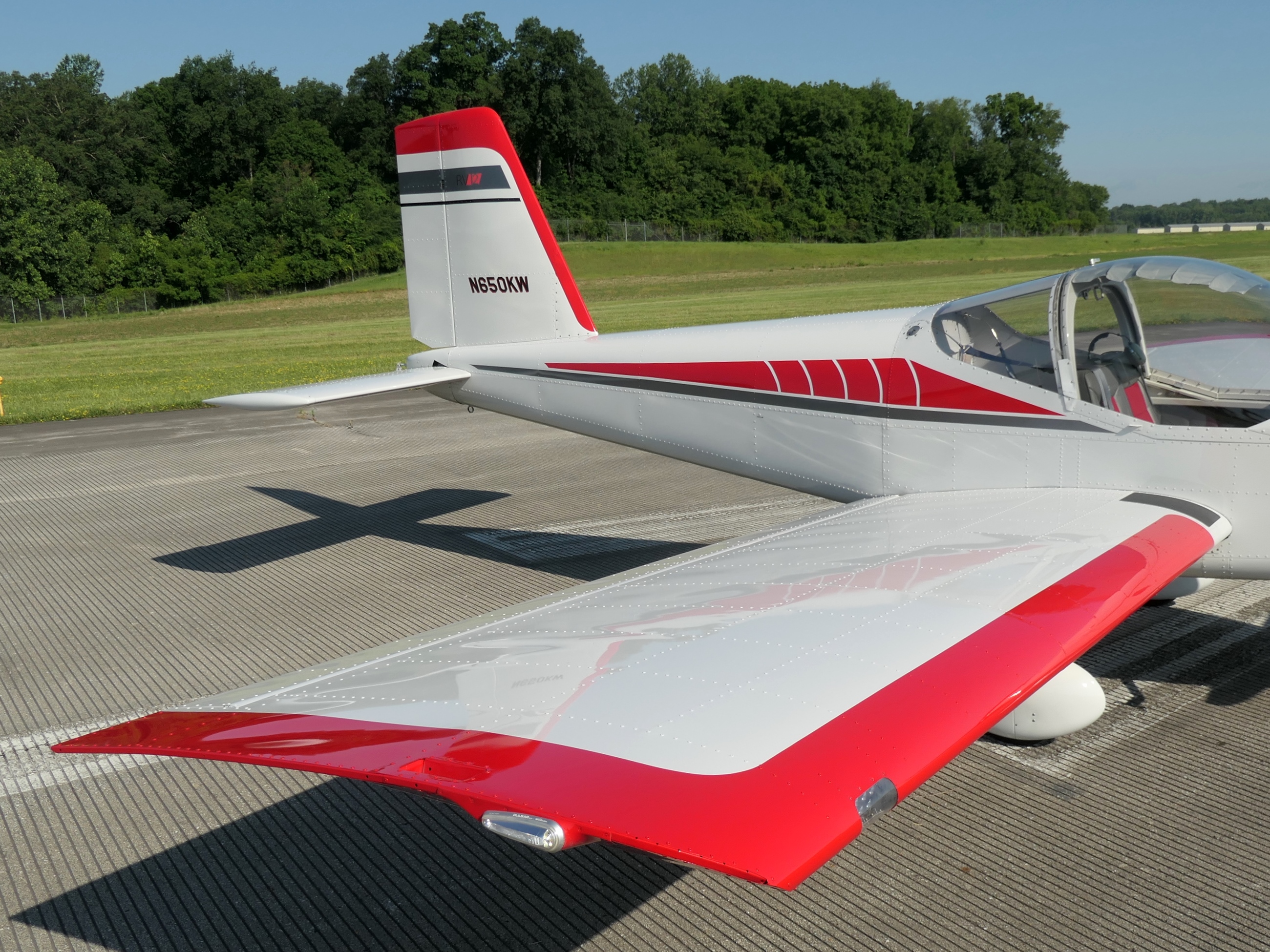 Vans RV-12 - N650KW