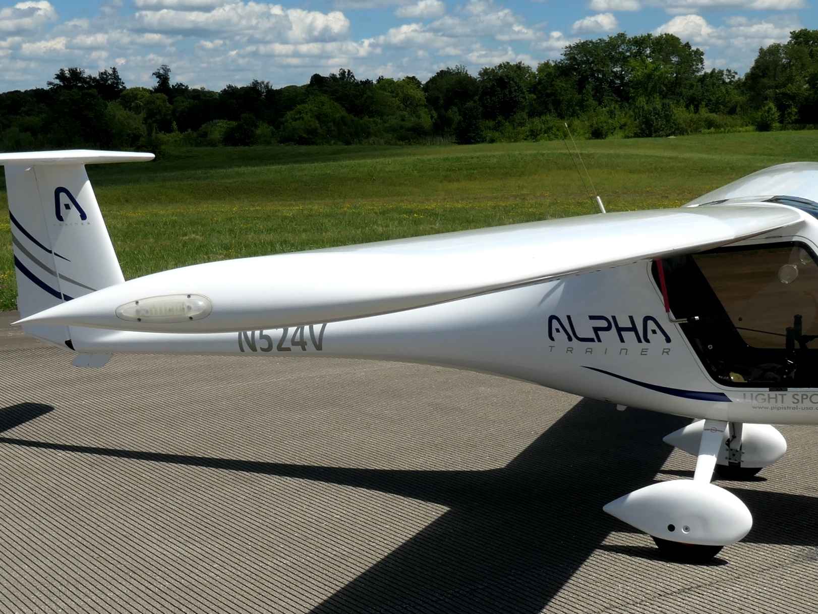 Pipistrel Alpha Trainer - N524V