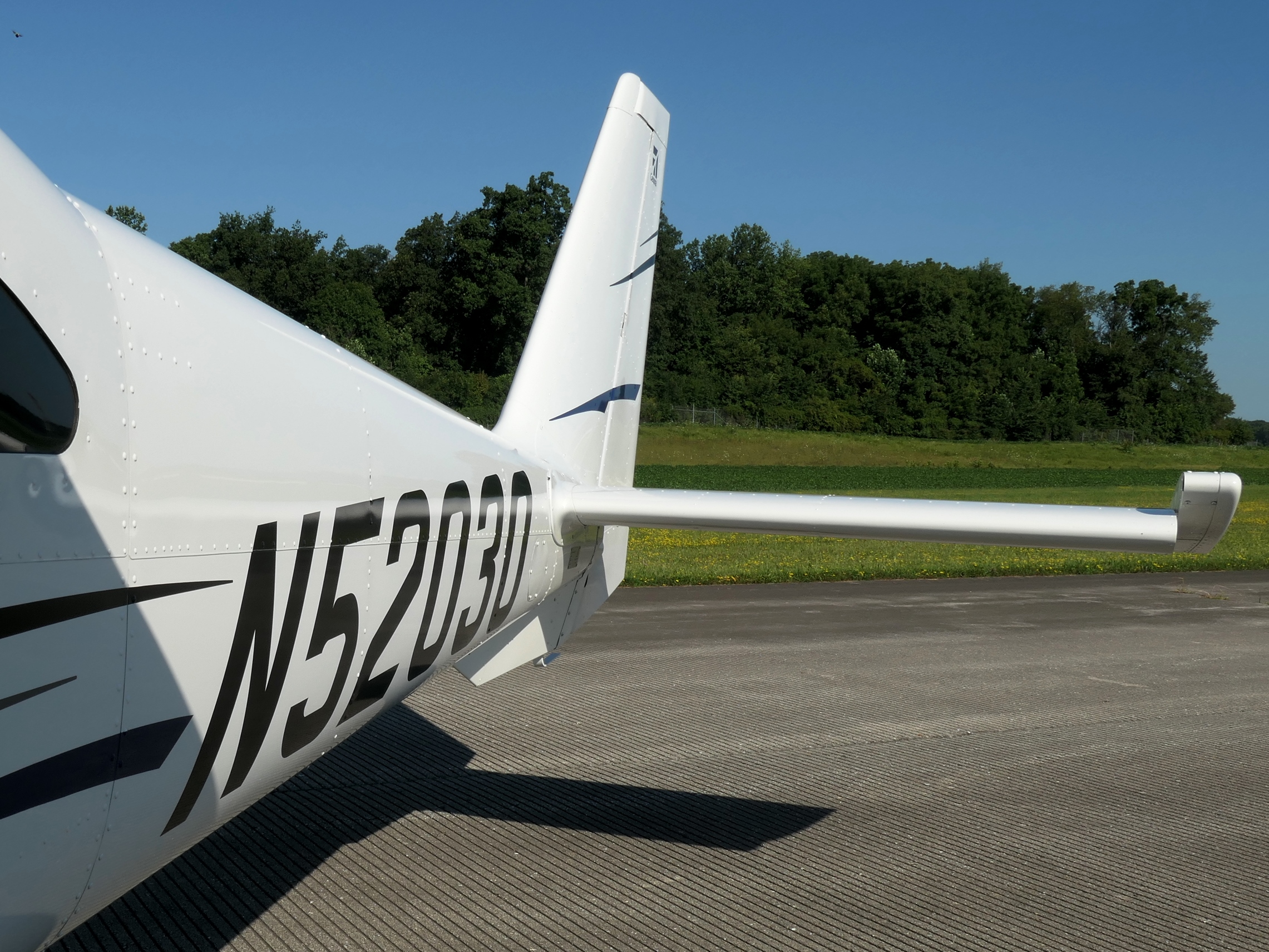 Cessna Skycatcher 162 - N52030