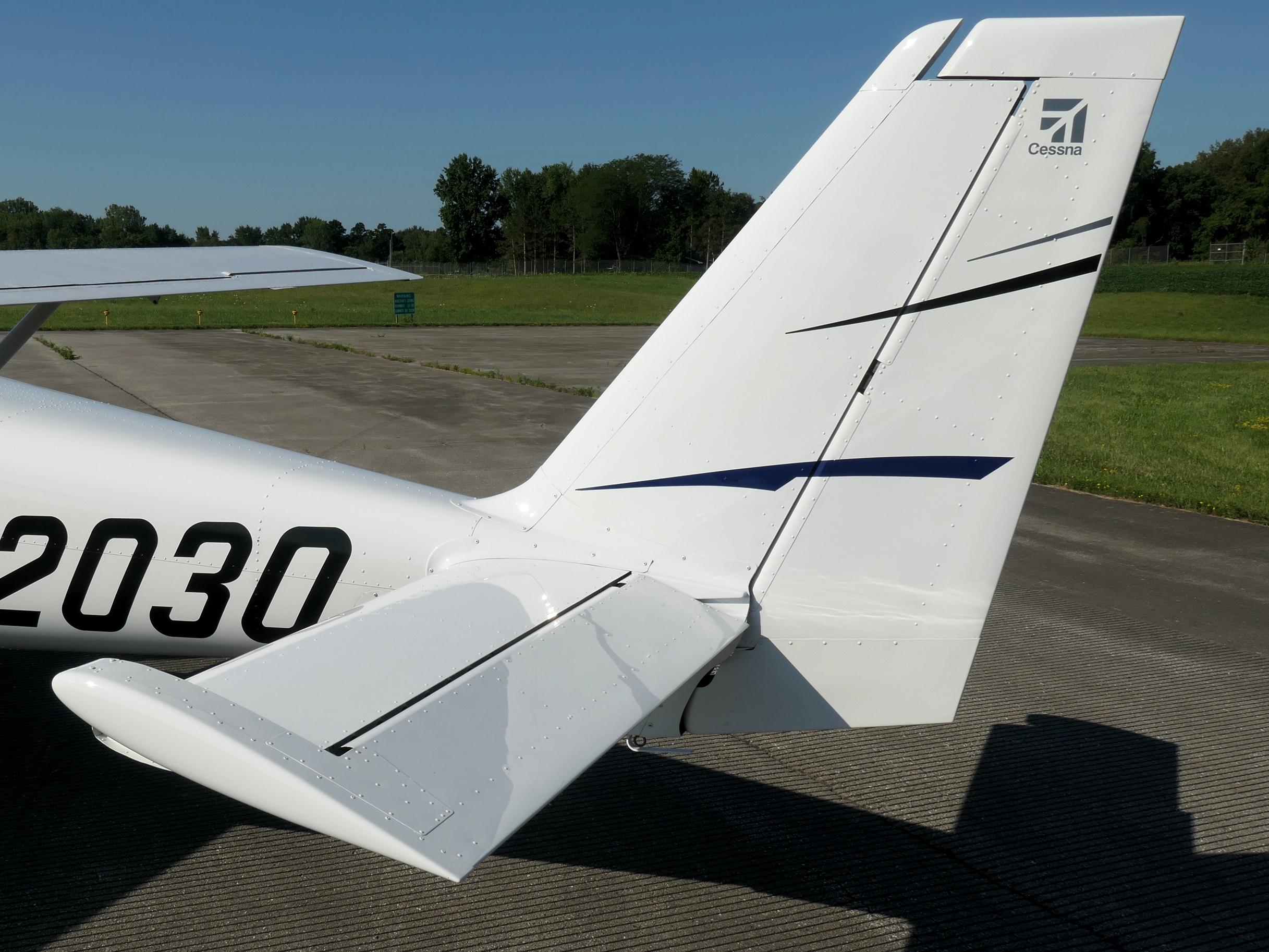 Cessna Skycatcher 162 - N52030