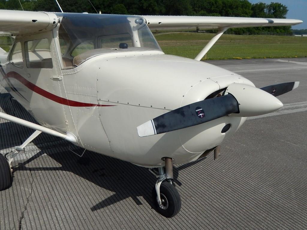 1963 Cessna 172- N2521 Y
