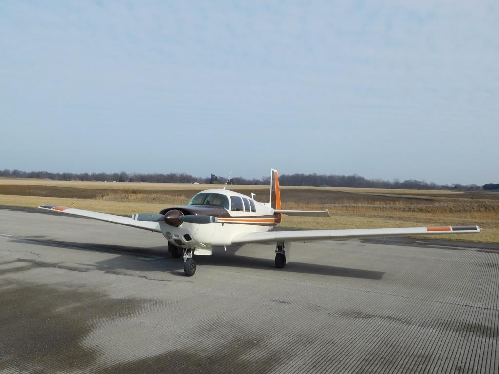 1968 Mooney M20F - N3427N