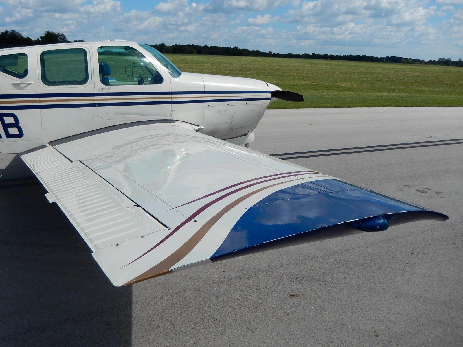 1955 Beech F35 - N3812B