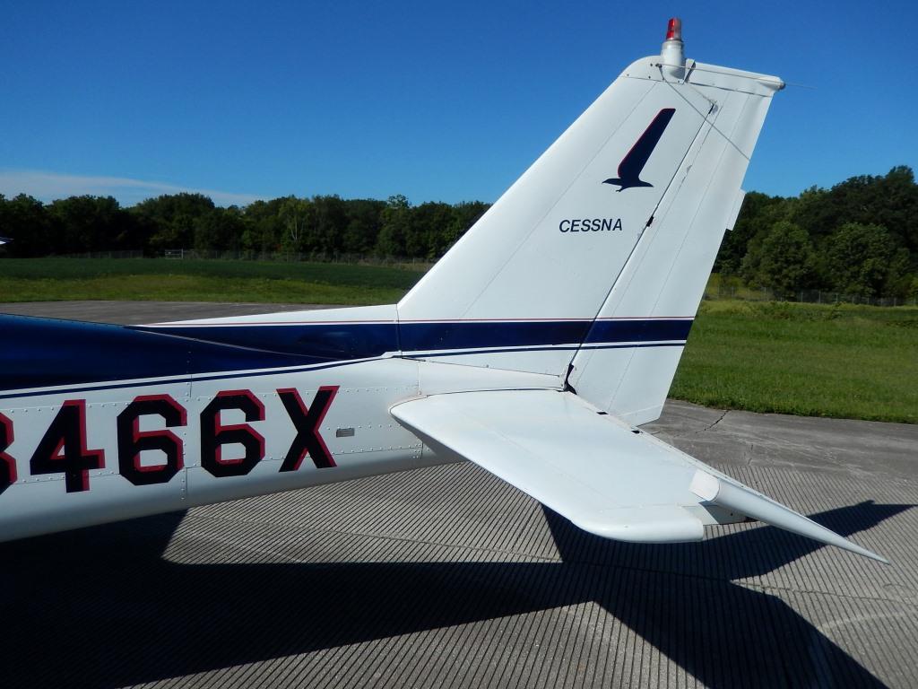 1962 Cessna 172C - N8466X