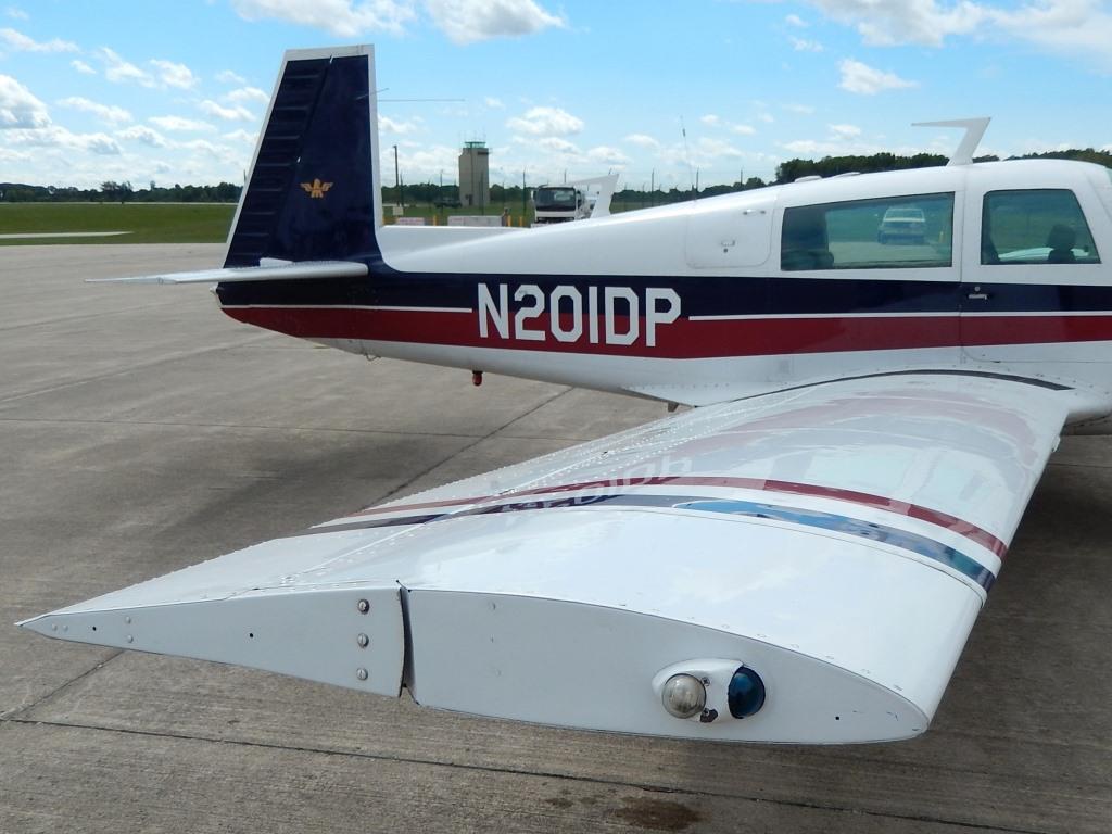 1977 Mooney M20J - N201DP