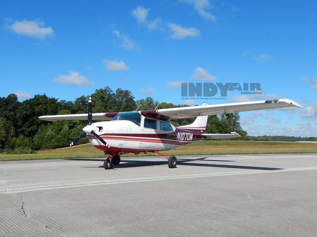 1970 Cessna 210K - N1070M