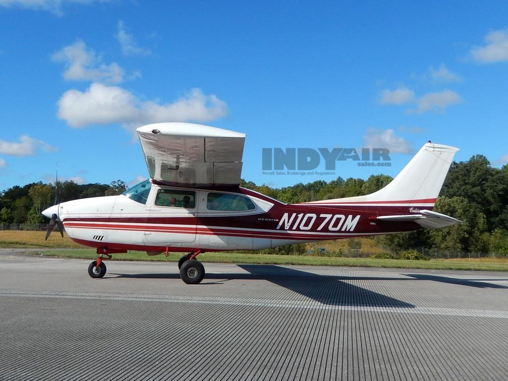 1970 Cessna 210K - N1070M