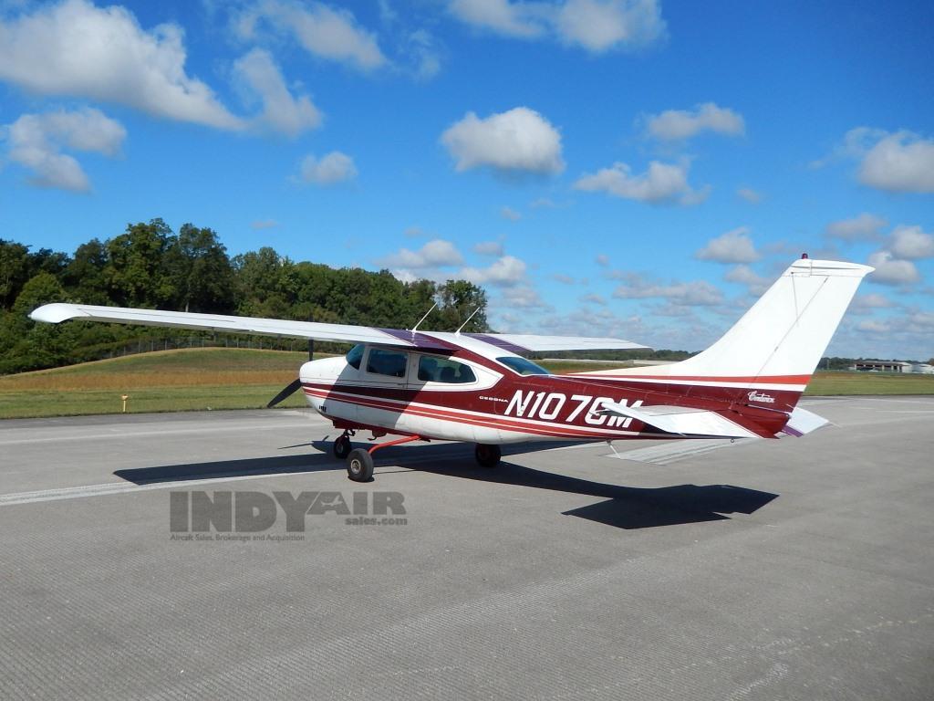 1970 Cessna 210K - N1070M