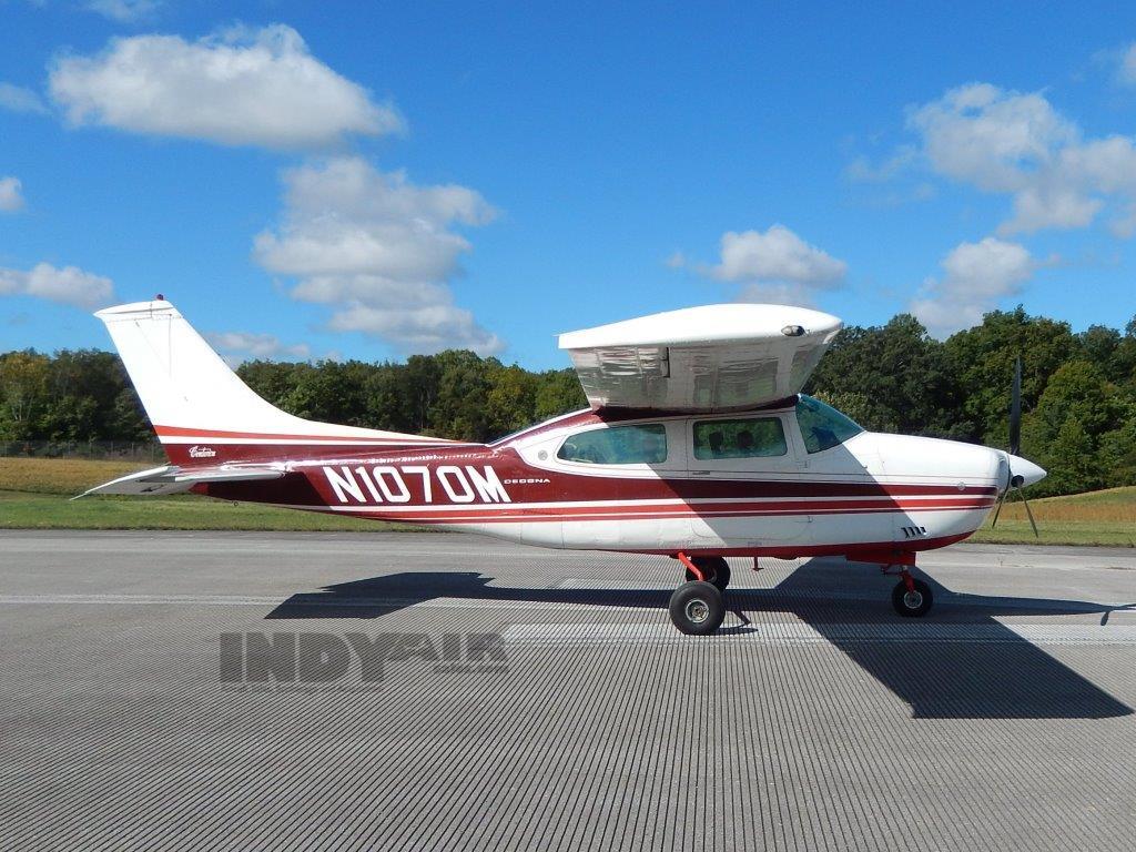 1970 Cessna 210K - N1070M