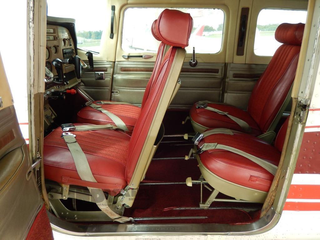 1970 Cessna 210K - N1070M