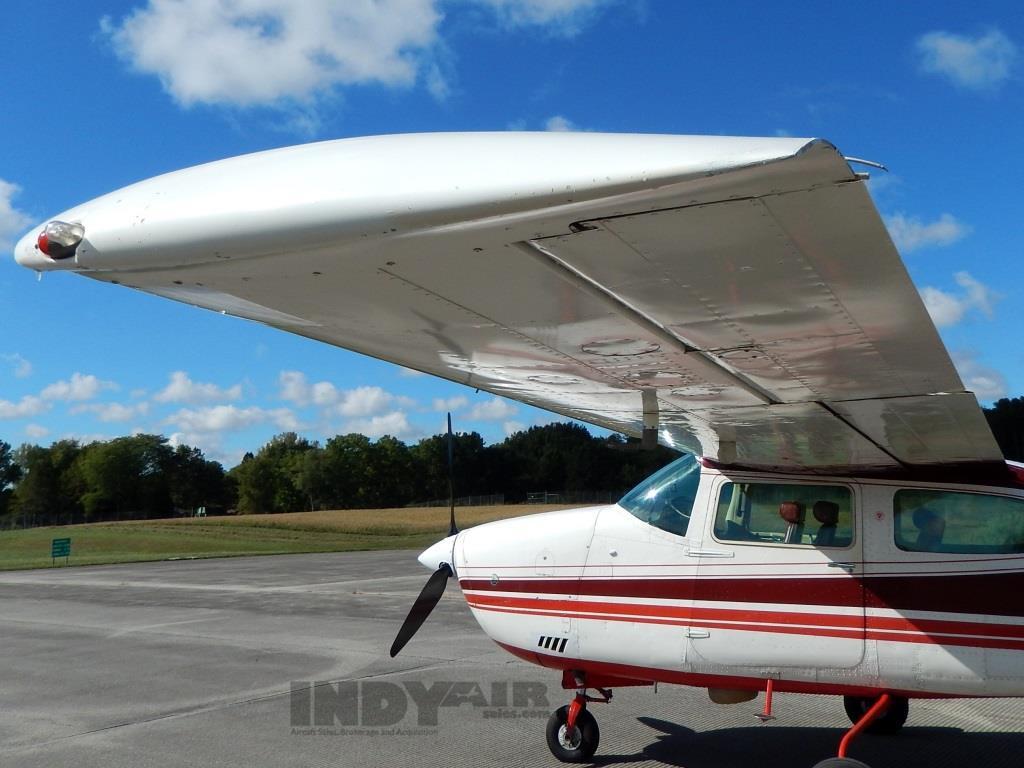 1970 Cessna 210K - N1070M