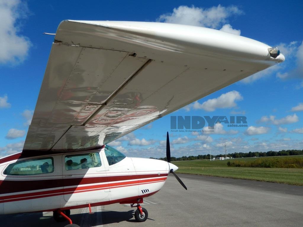 1970 Cessna 210K - N1070M