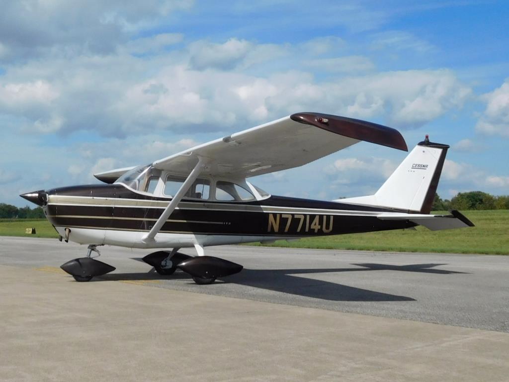 1964 Cessna 172 - N7714U