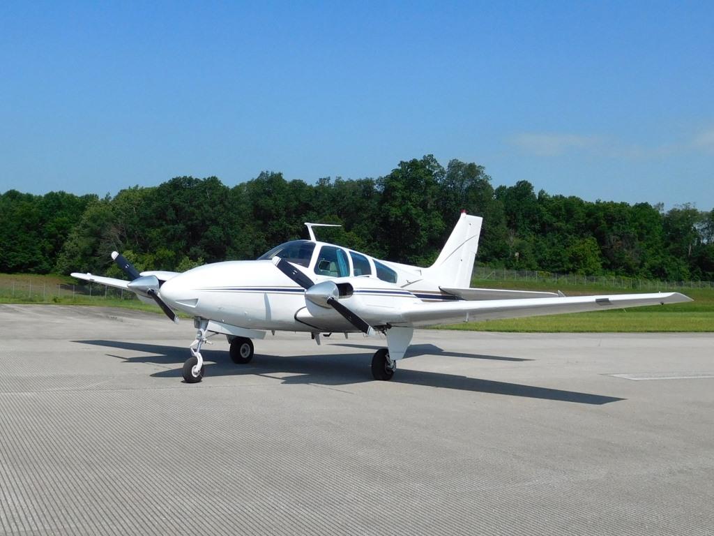 1968 Beechcraft D55 Baron - N323JL