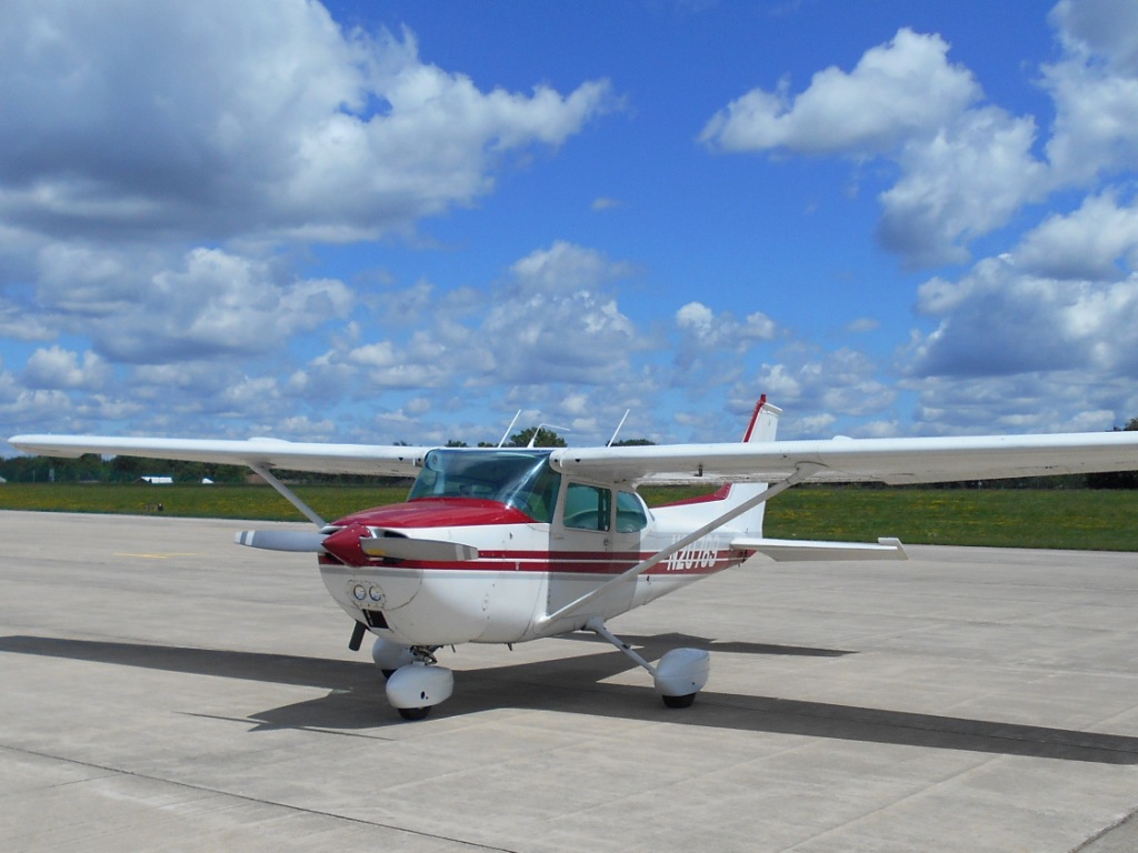 1975 Cessna 172 - N20789