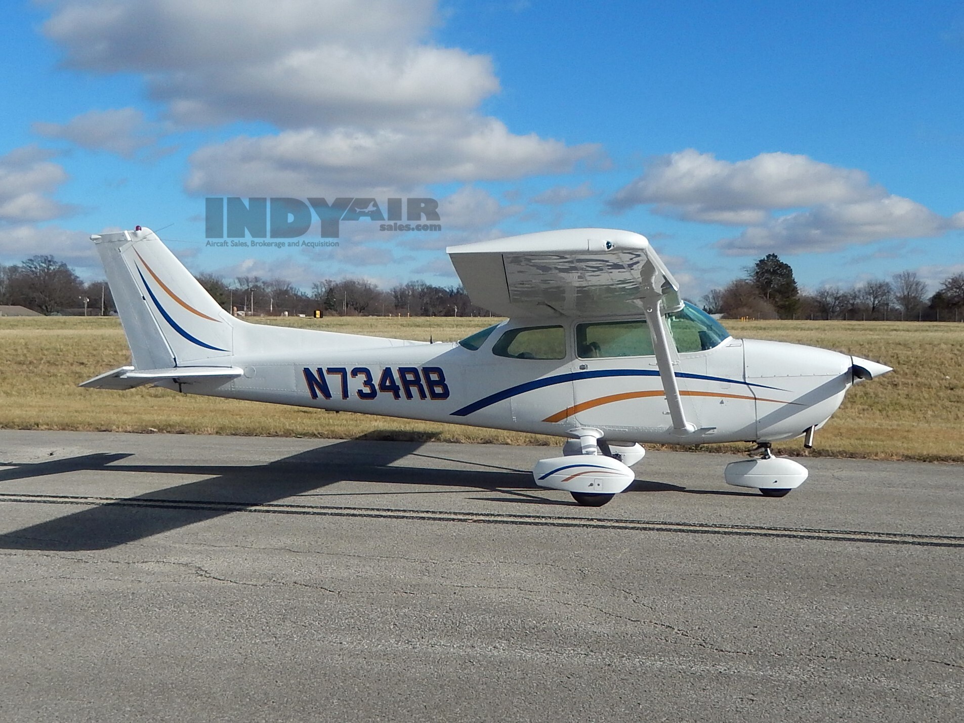 1977 Cessna 172N - N734RB