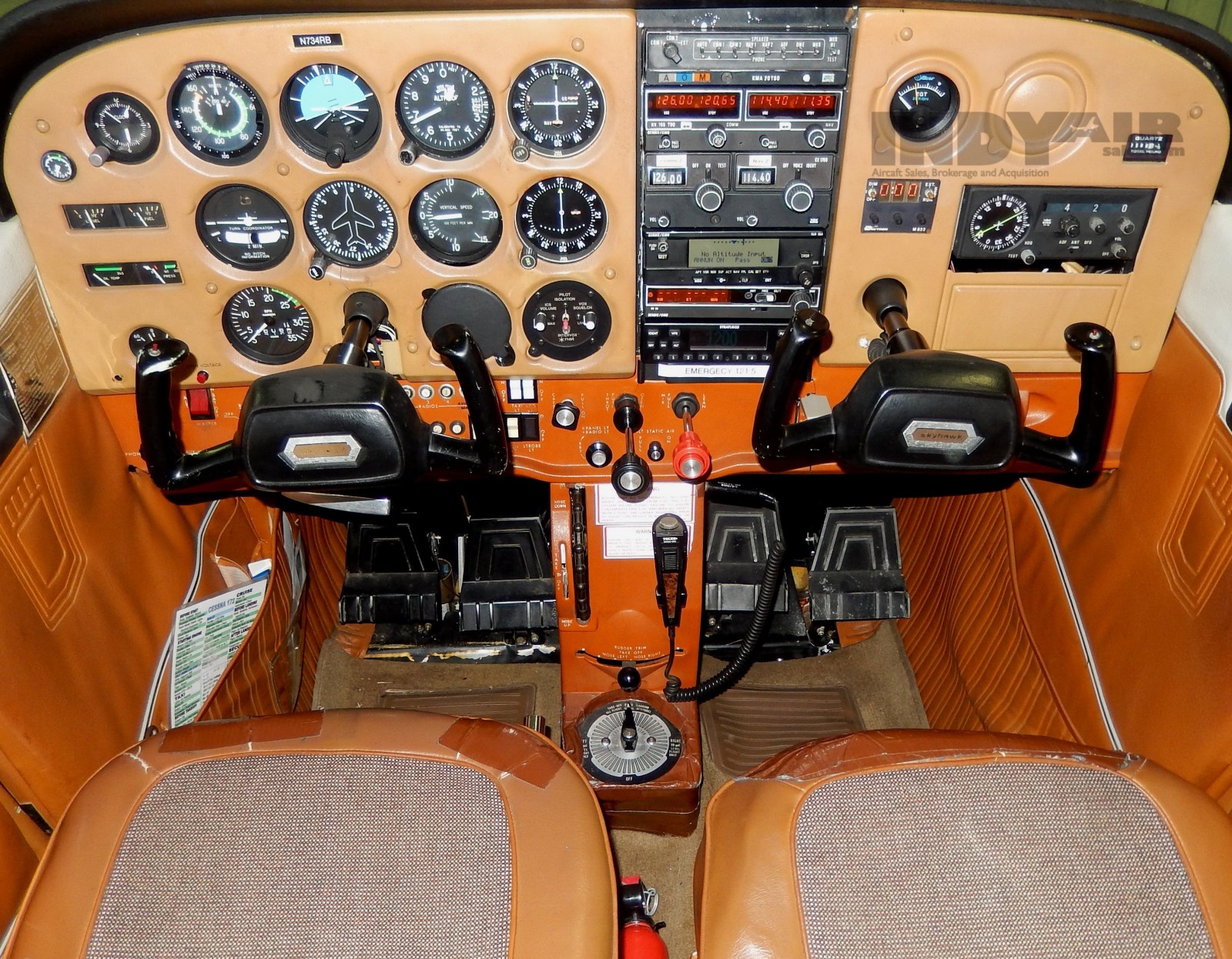 1977 Cessna 172N - N734RB