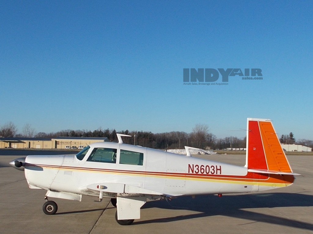 1977 Mooney M20C - N3603H