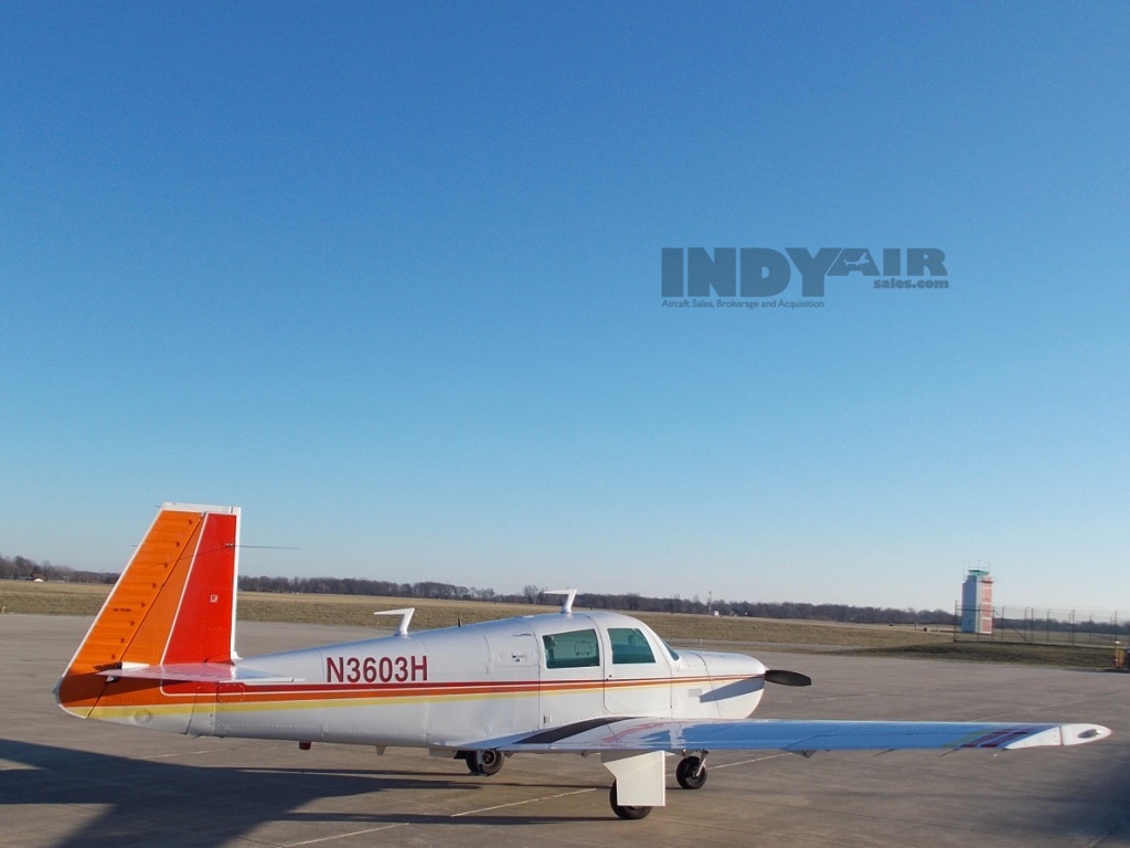 1977 Mooney M20C - N3603H