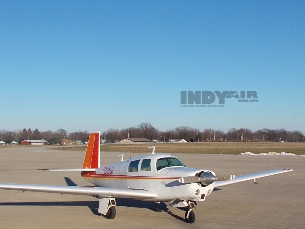 1977 Mooney M20C - N3603H