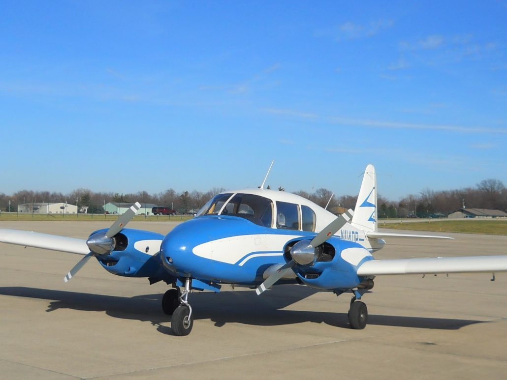 1955 Piper Apache - N1140P