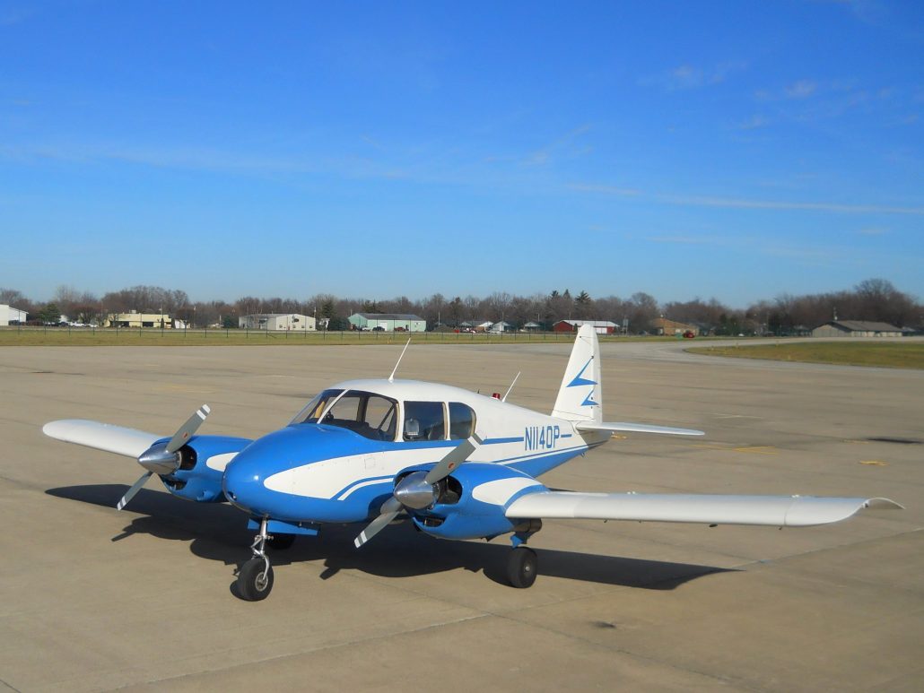 1955 Piper Apache - N1140P