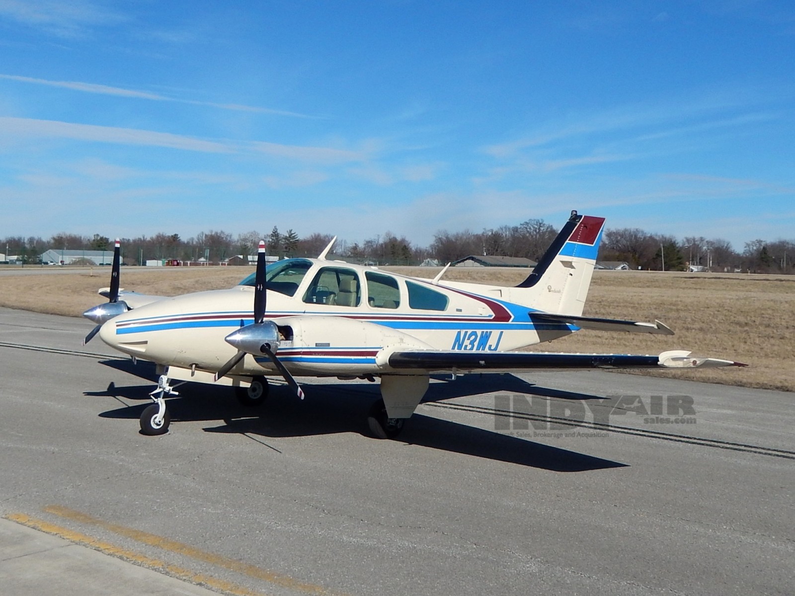 1974 Beechcraft B55 Baron - N3WJ - Aircraft For Sale - Indy Air Sales