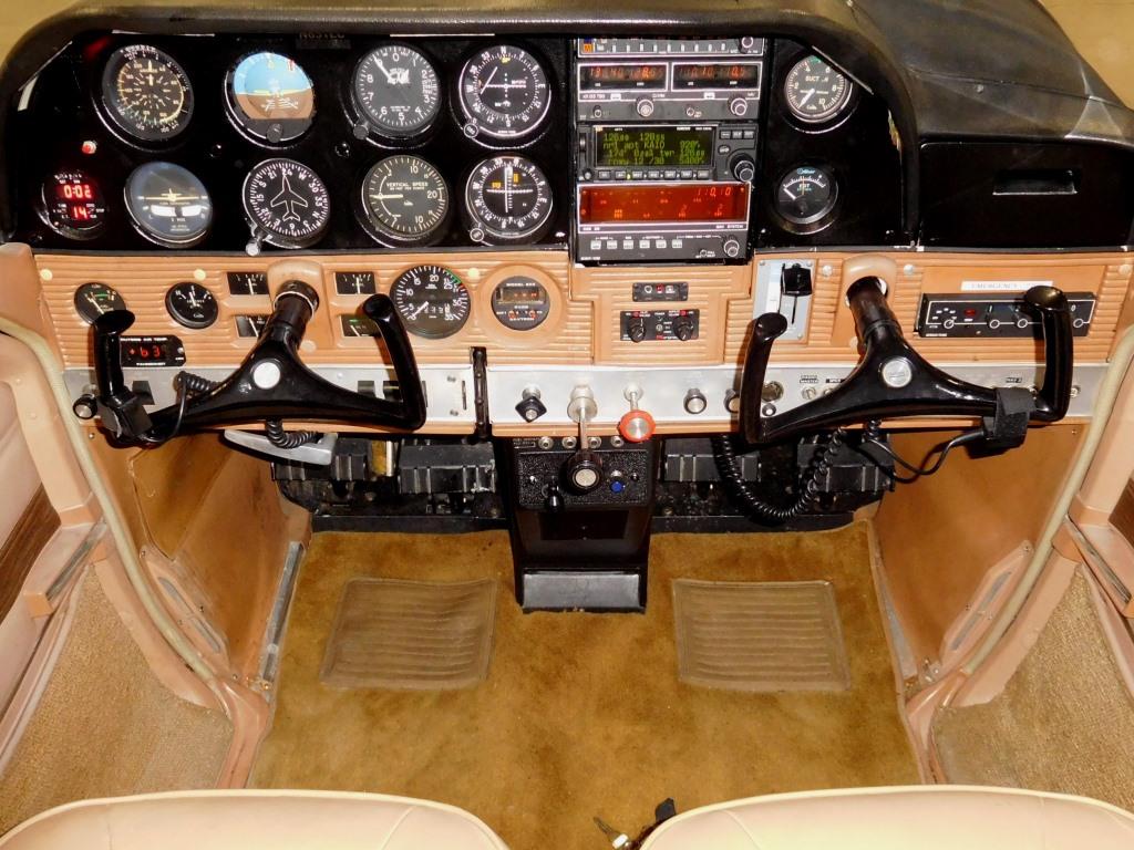 1968 Cessna 177 - N651EC