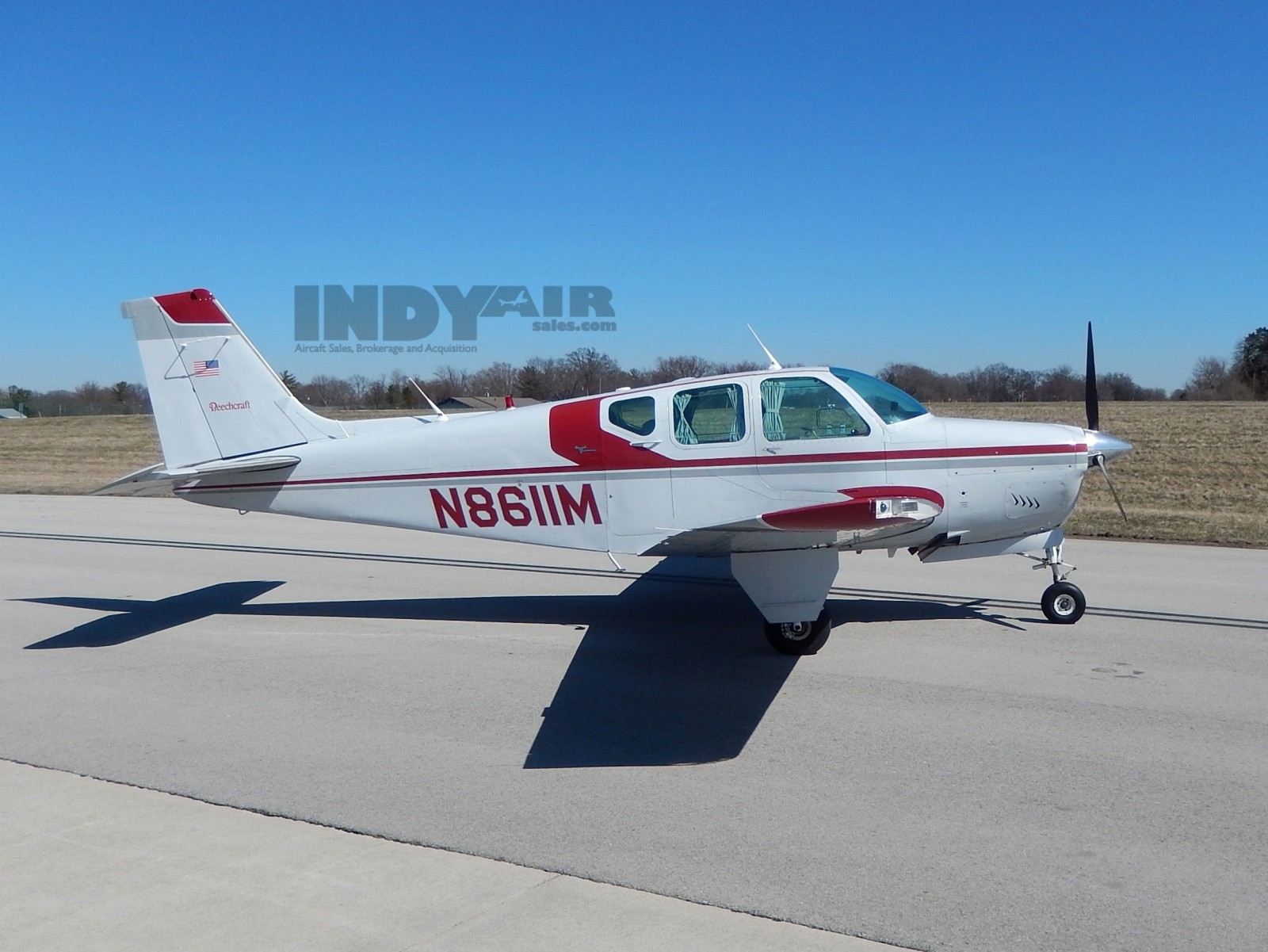 1963 Beechcraft B33 - N8611M