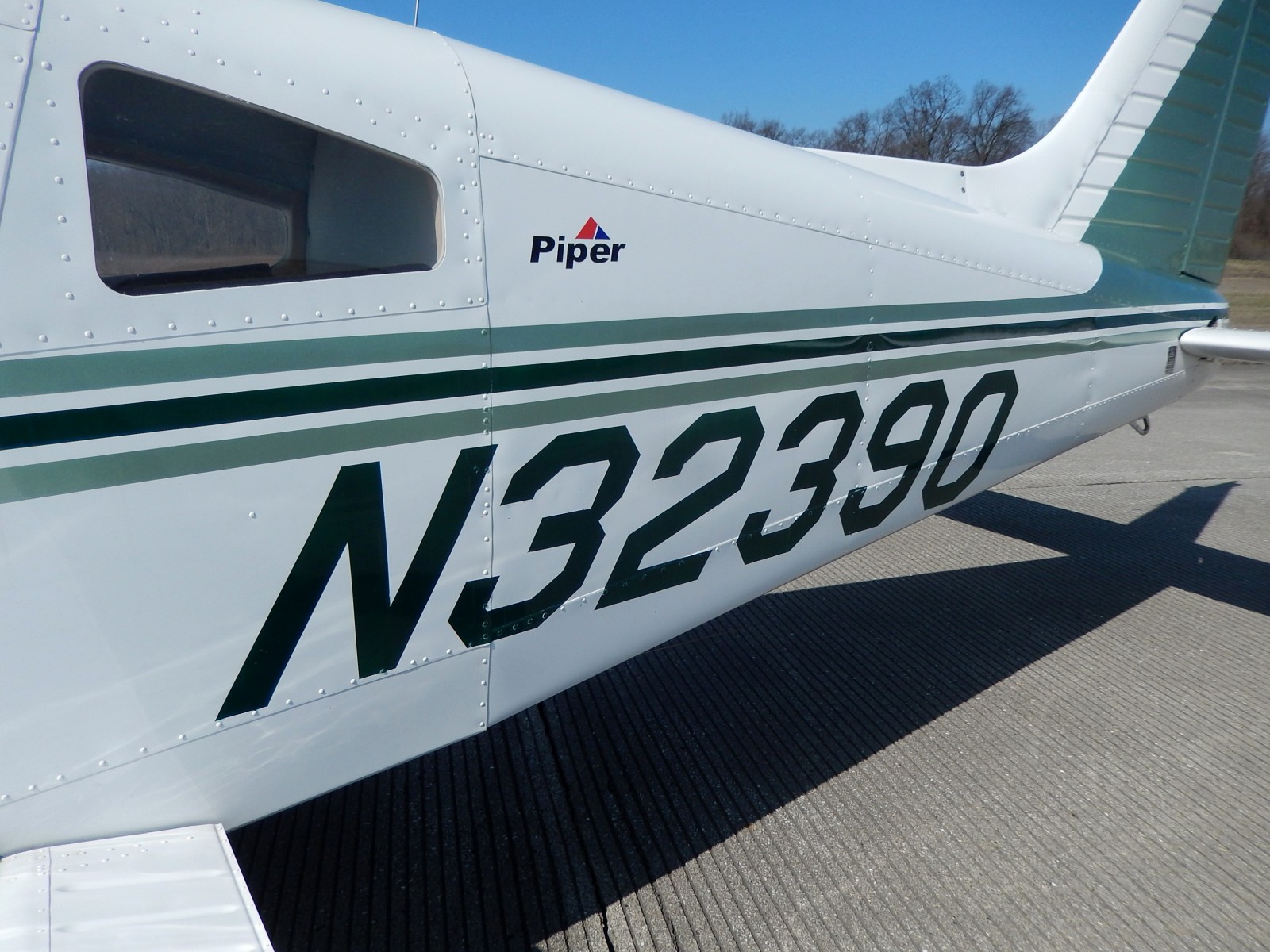 1975 Piper Warrior - N32390