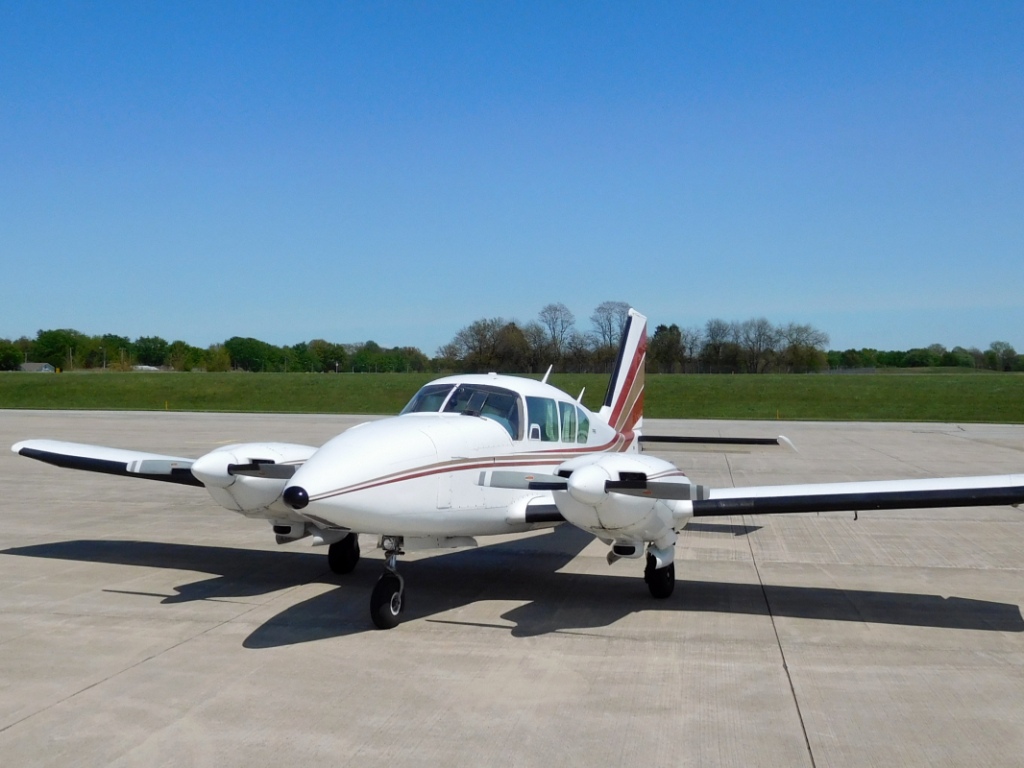 1979 Piper Aztec F - N3237C