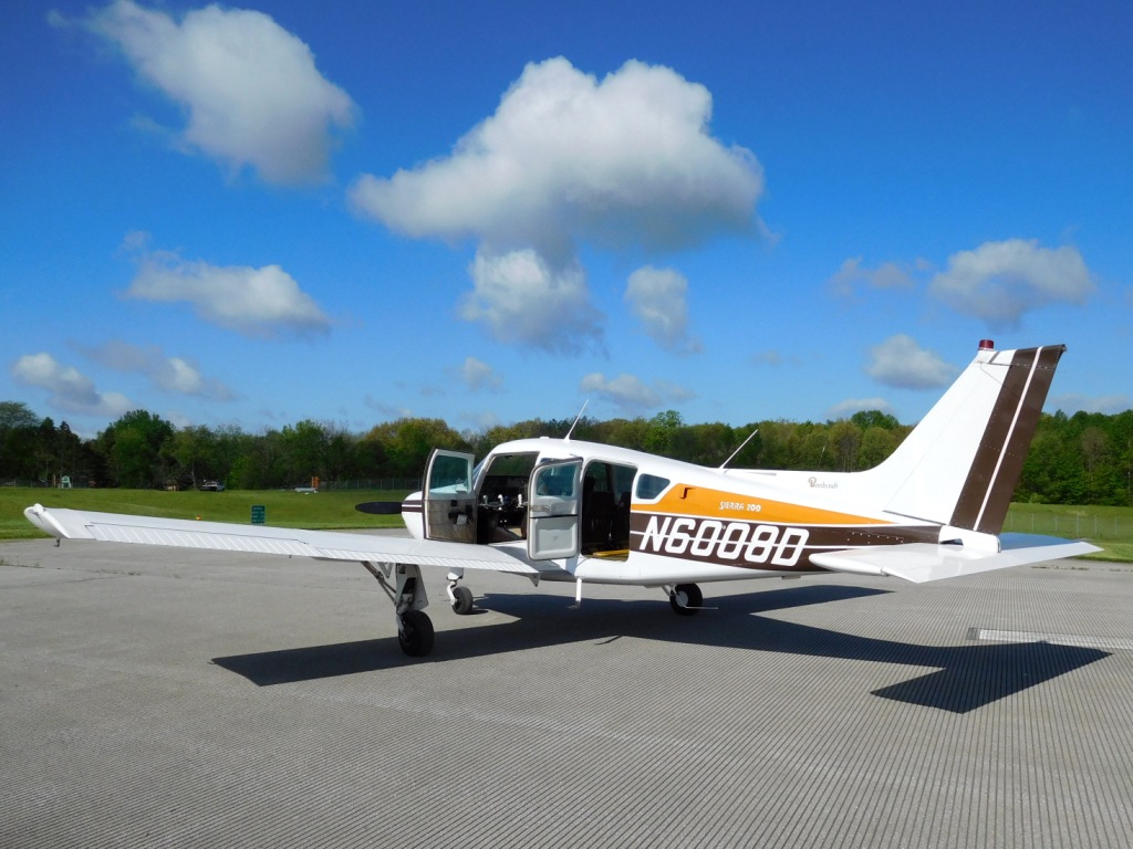 1979 Beechcraft Sierra - N6008D