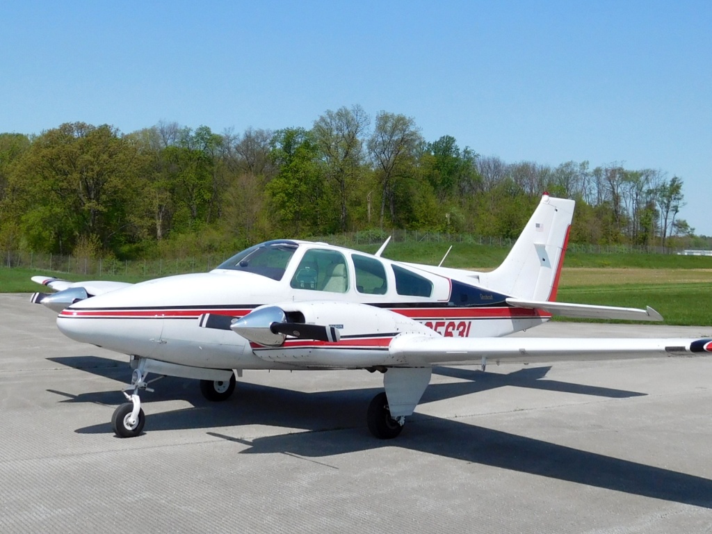 1973 Beechcraft B55 - N25631