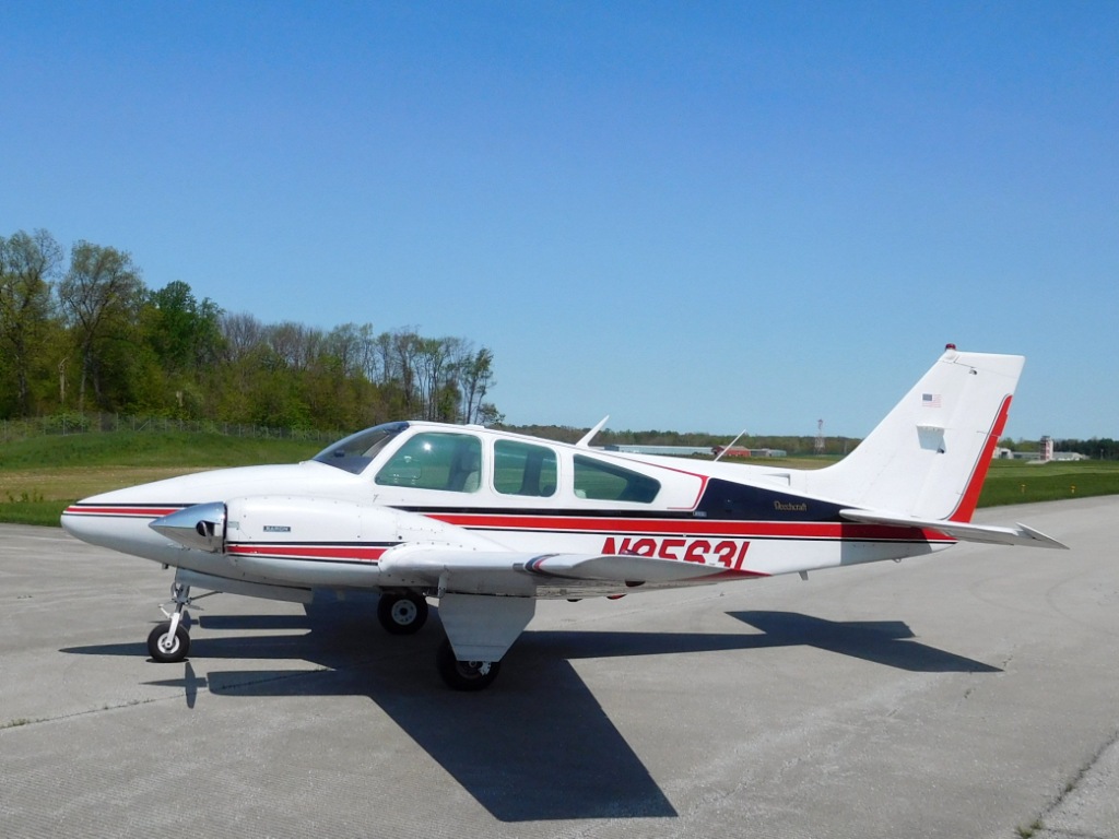 1973 Beechcraft B55 - N25631