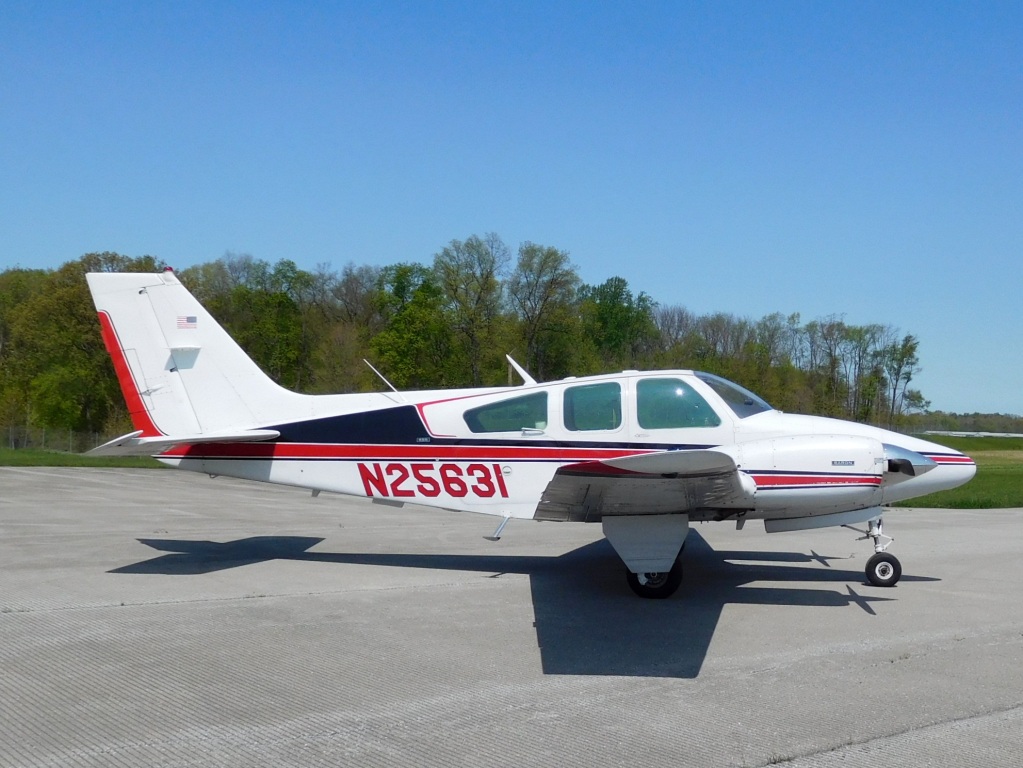 1973 Beechcraft B55 - N25631