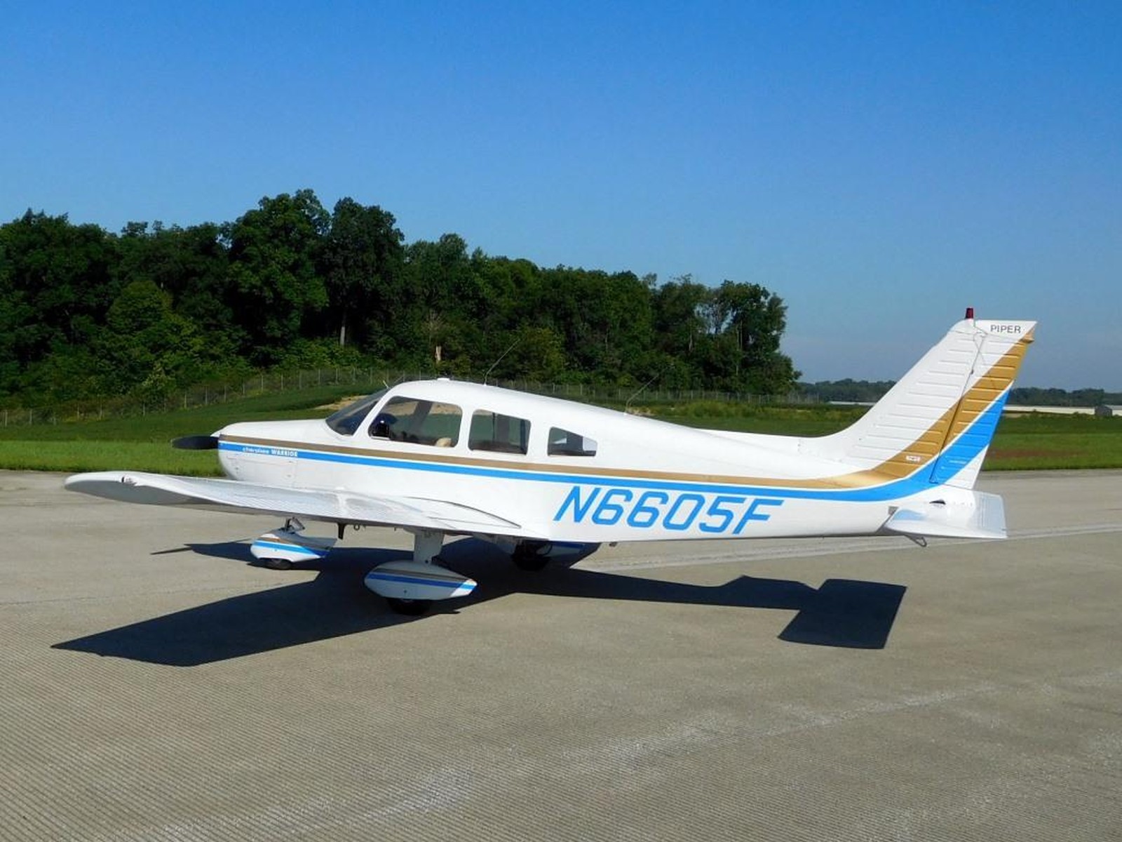 1977 Piper Warrior - N6605F