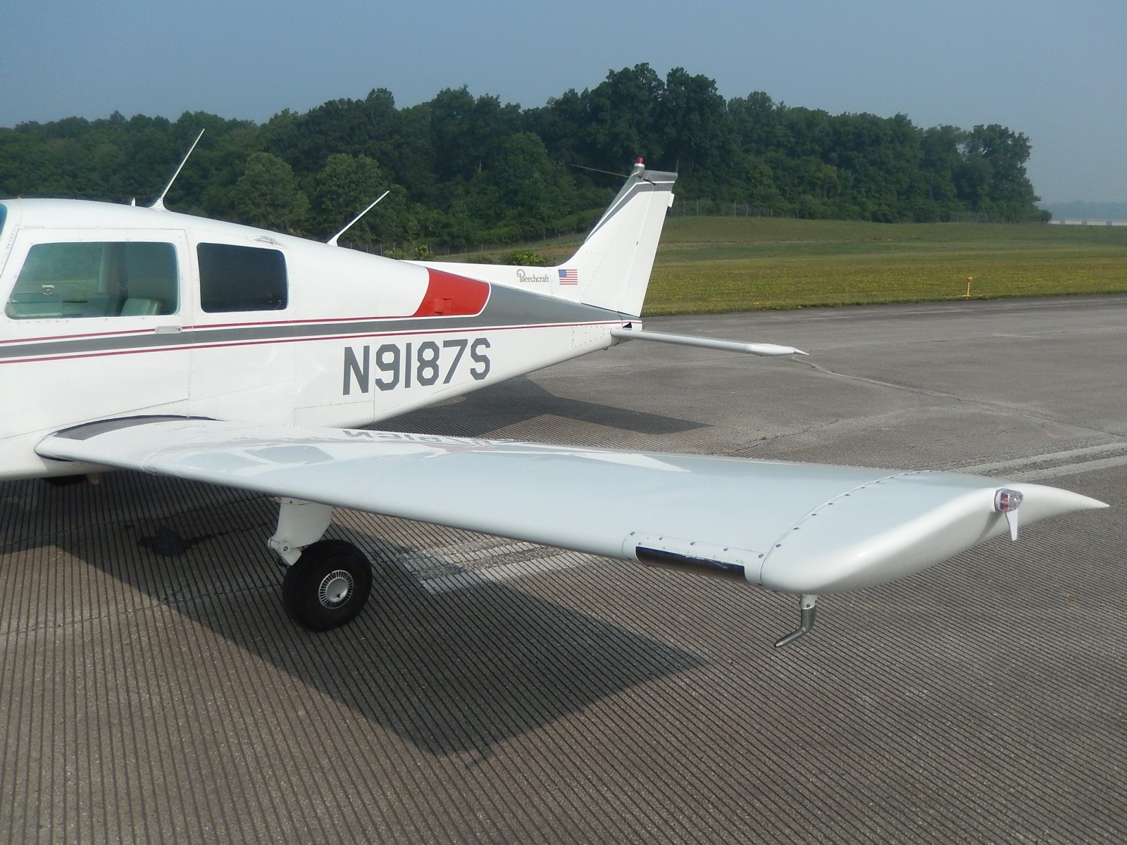 1976 Beechcraft B19 Sport - N9187S