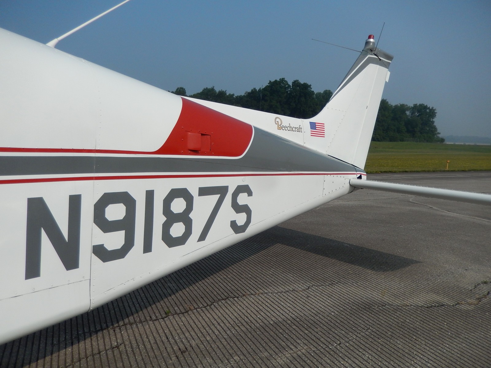 1976 Beechcraft B19 Sport - N9187S