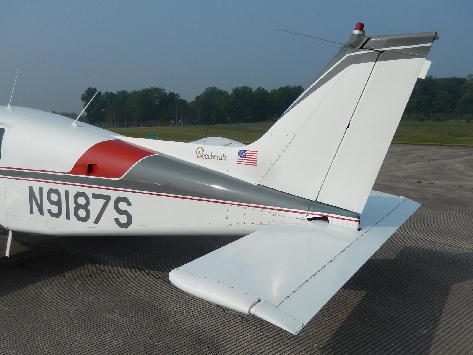 1976 Beechcraft B19 Sport - N9187S