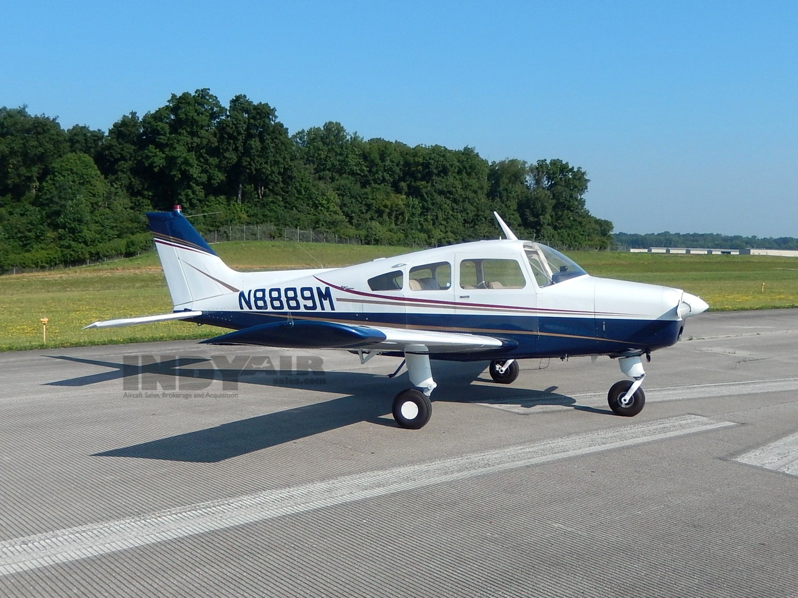 1965 Beechcraft A23 - N8889M