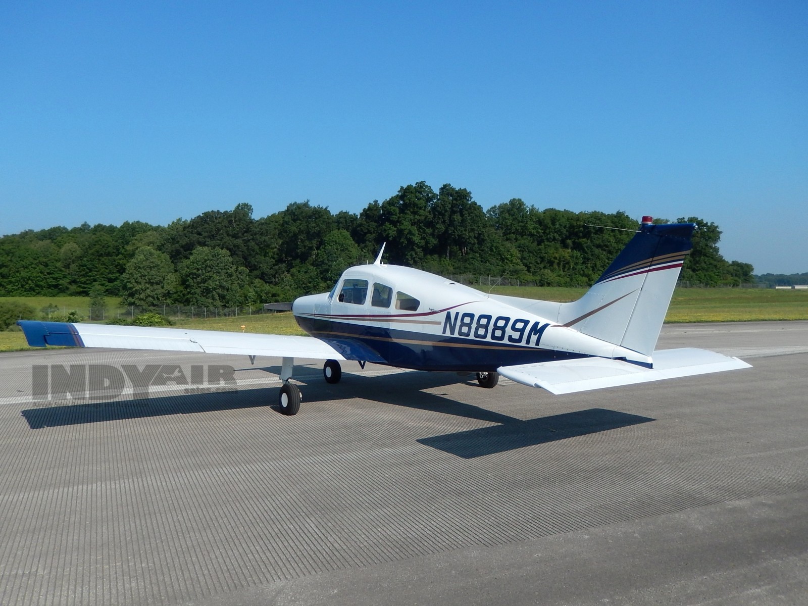 1965 Beechcraft A23 - N8889M