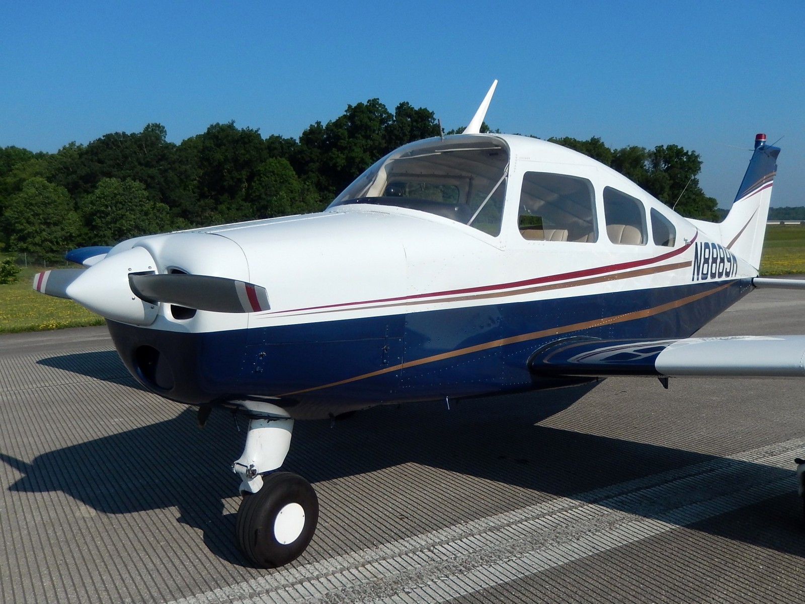 1965 Beechcraft A23 - N8889M