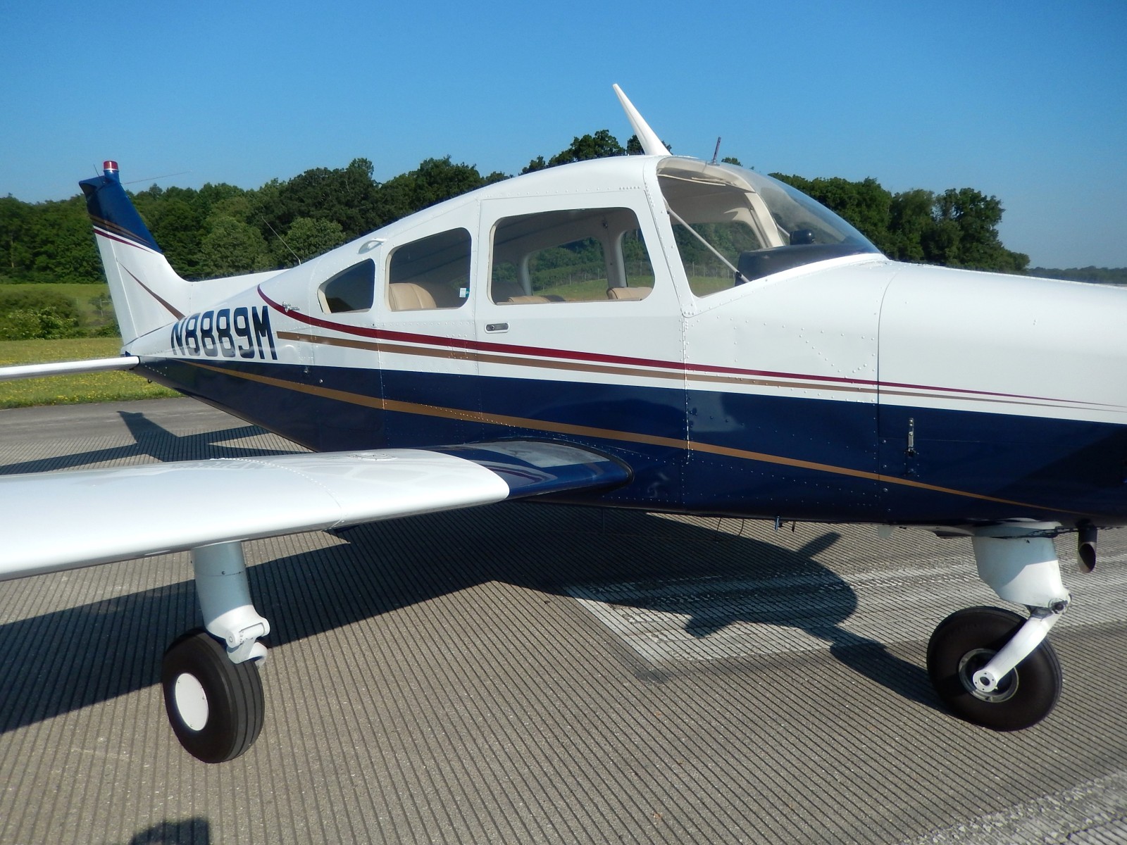 1965 Beechcraft A23 - N8889M