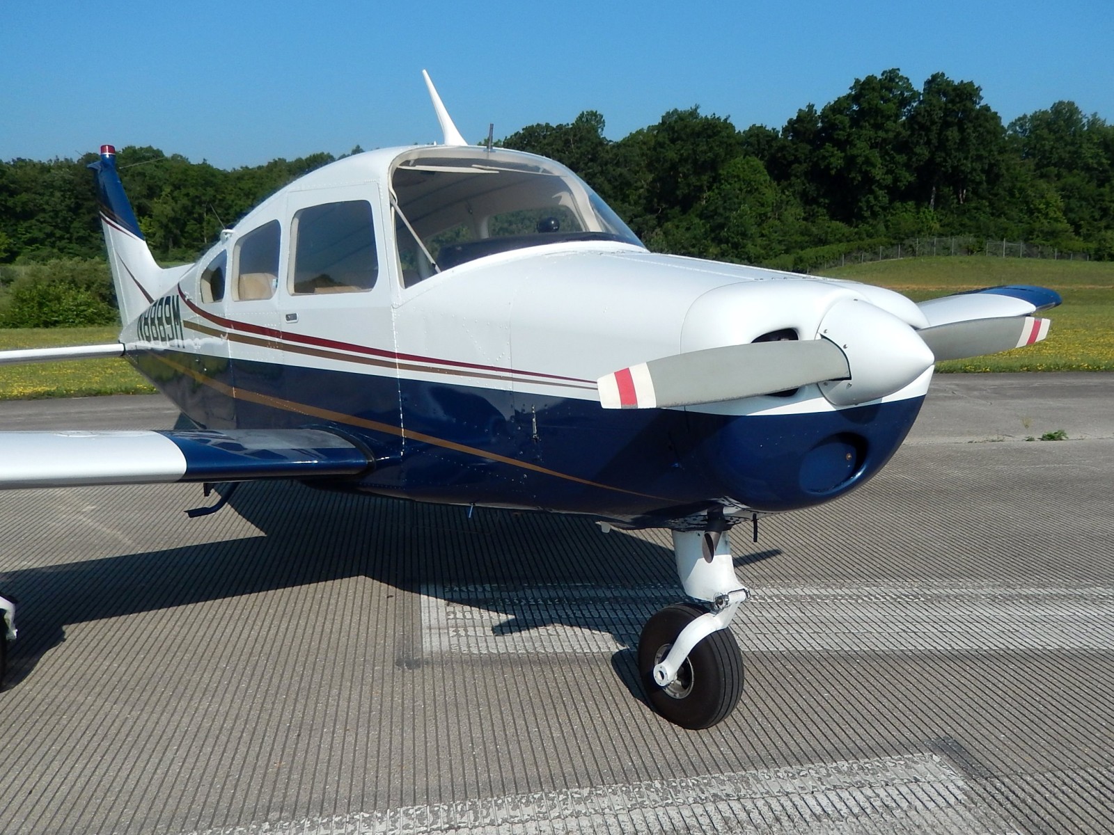 1965 Beechcraft A23 - N8889M