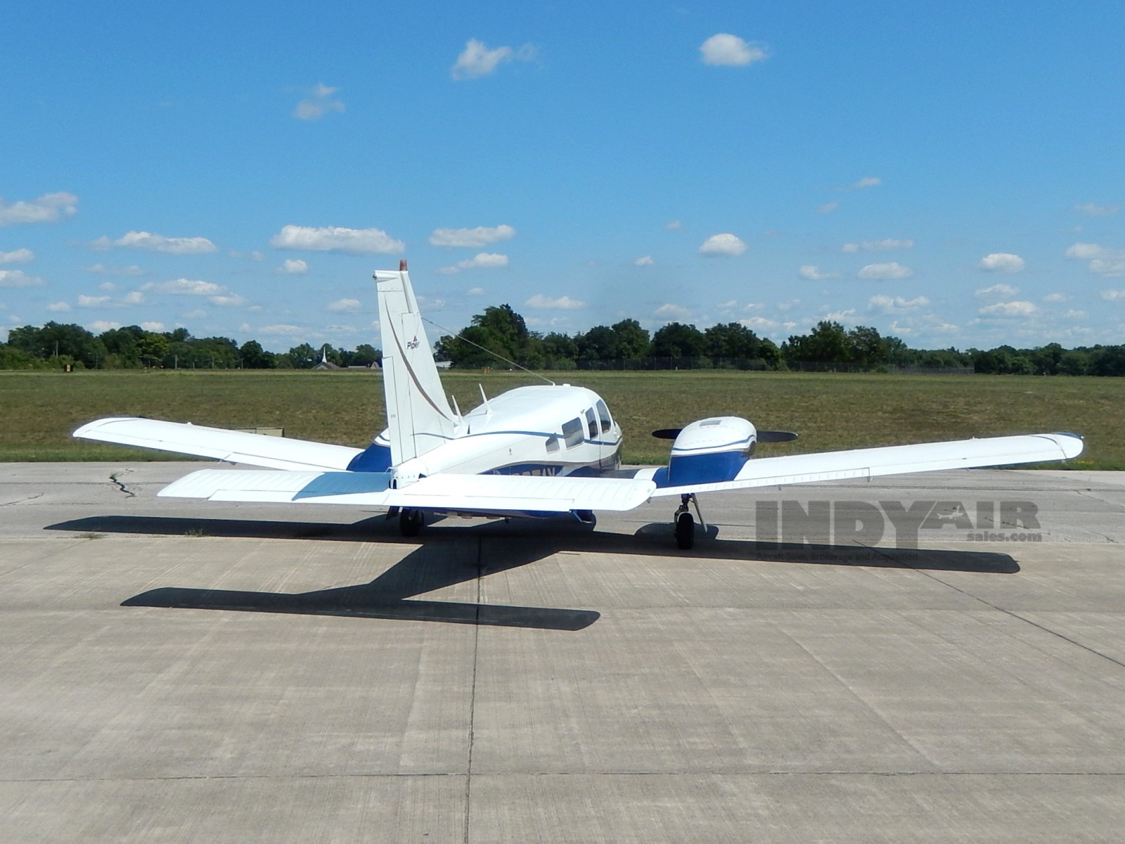 1976 Piper Seneca II - N3951X